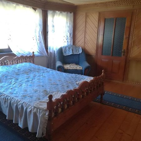Vila Gutsulska Oselya Krivopol'ye Exteriér fotografie