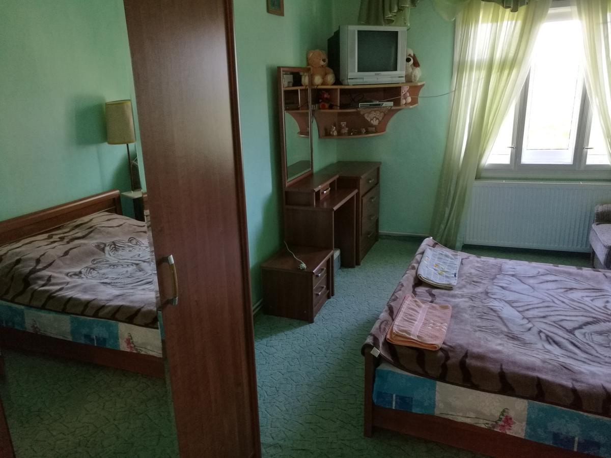 Vila Gutsulska Oselya Krivopol'ye Exteriér fotografie